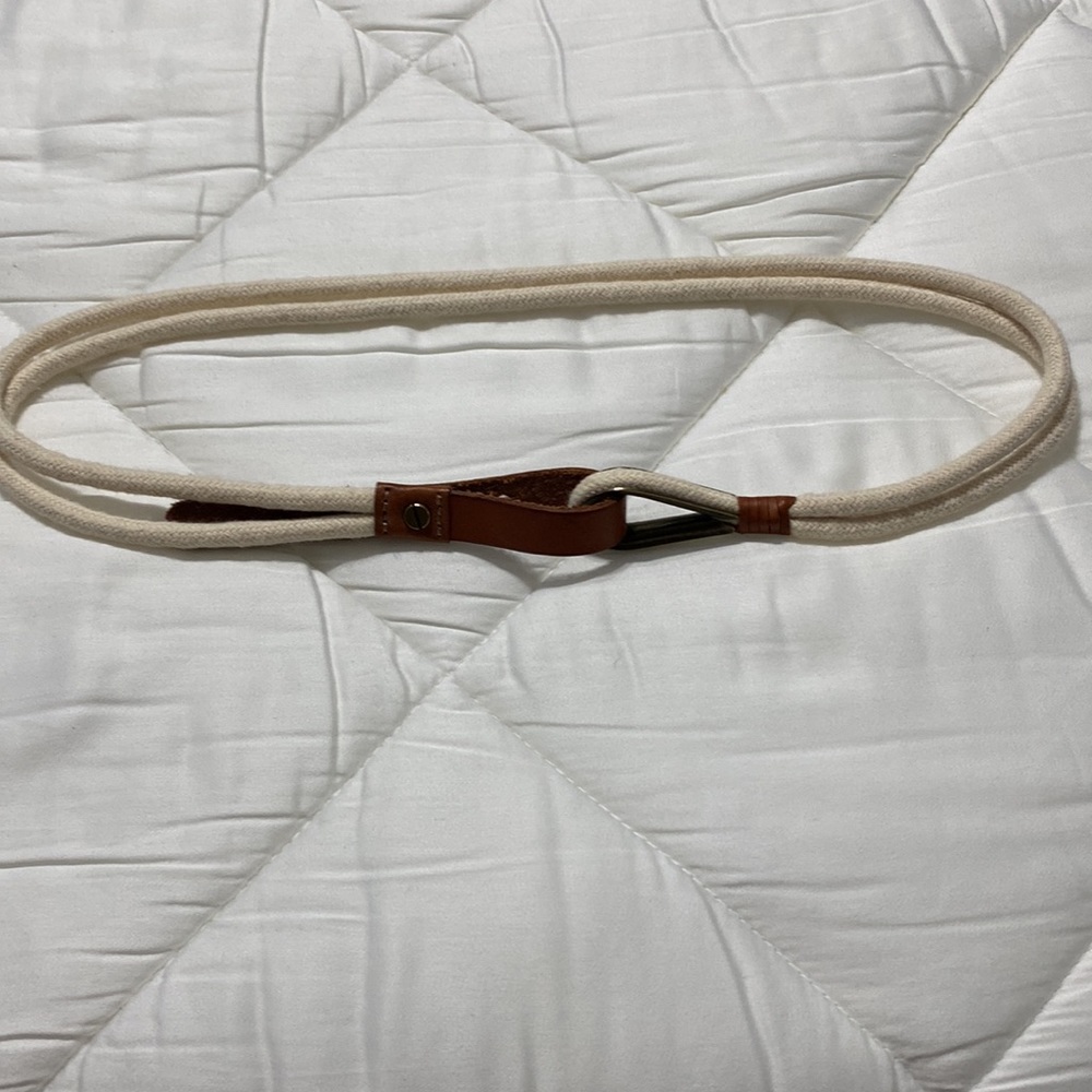 Assorted belts - Picture 6 of 11